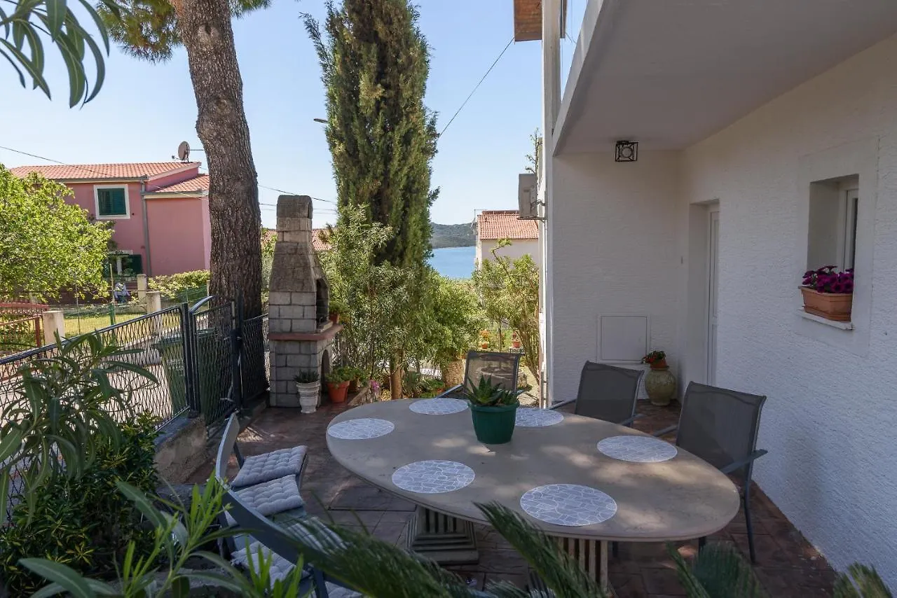House With A Sea View With Private Parking - Okrug Gornji Villa Trogir