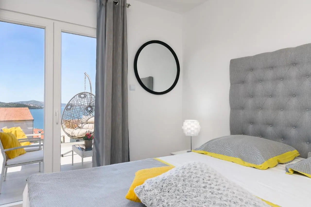 House With A Sea View With Private Parking - Okrug Gornji Villa Trogir Croatia
