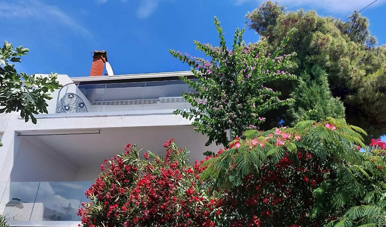 Holiday home House With A Sea View With Private Parking - Okrug Gornji Villa Trogir